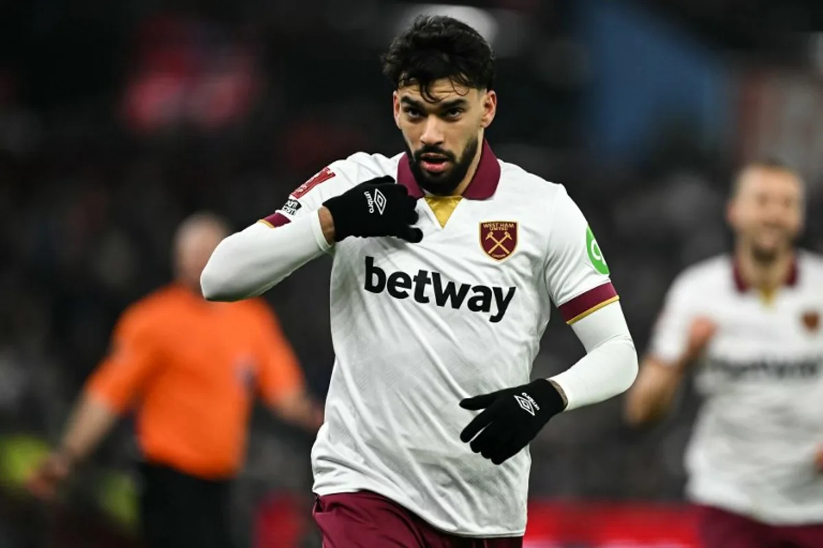 West Ham United's Brazilian midfielder #10 Lucas Paqueta celebrates after scoring his team first goal during the English FA Cup third round football match between Aston Villa and West Ham United at Villa Park in Birmingham, central England on January 10, 2025.  Ben STANSALL / AFP