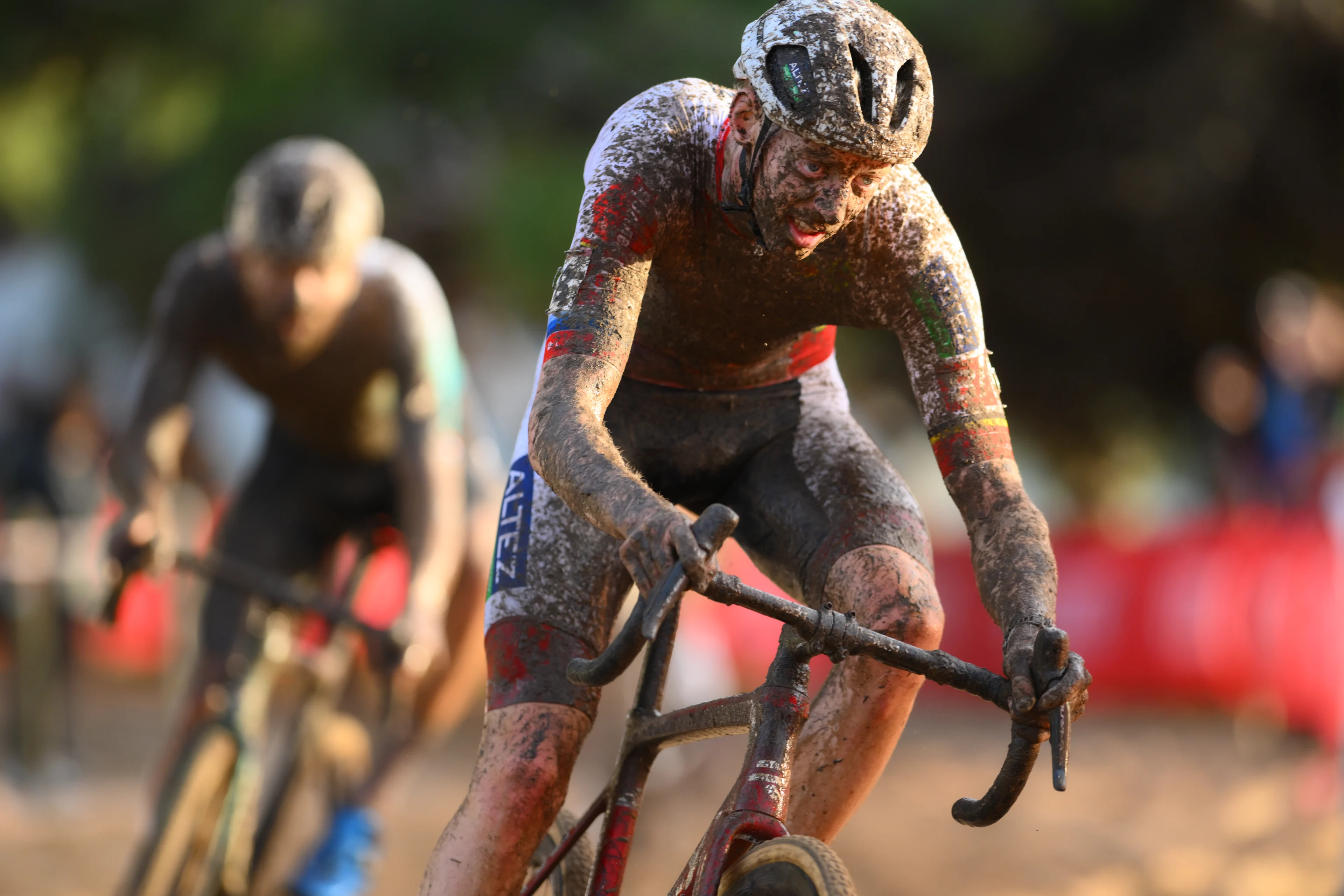 Belgian Michael Vanthourenhout pictured in action during the men's elite race of the Cyclocross World Cup, in Terralba, Sardinia, Italy, Sunday 07 December 2025, stage 3 (out of 12) in the World Cup of the 2026-2027 season. BELGA PHOTO DAVID PINTENS