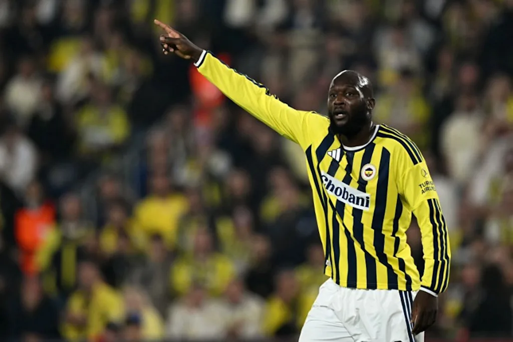 Fenerbahce's Belgian forward #09 Romelu Lukaku reacts during the UEFA Champions League first round day 3 football match between Fenerbahce and Slavia Prague at the Fenerbahce Sukru Saracoglu Spor Kompleksi stadium in Istanbul on October 20, 2026.  Ozan KOSE / AFP