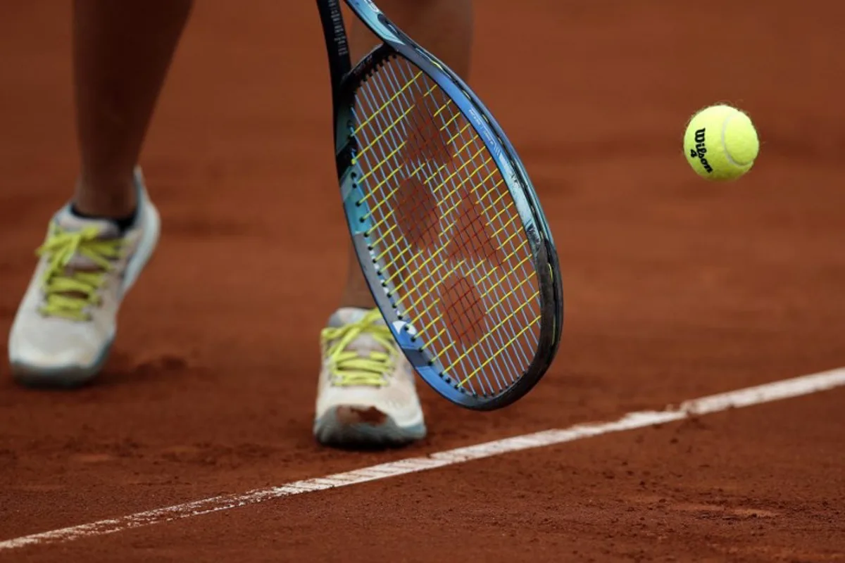 Argentina's Lourdes Arce returns the ball to Canada's Rebecca Marino during the women's singles semifinals tennis match at the Pan American Games Santiago 2023 in the Tennis Centre of the National Stadium Sports Park in Santiago on October 28, 2023. Javier TORRES / AFP