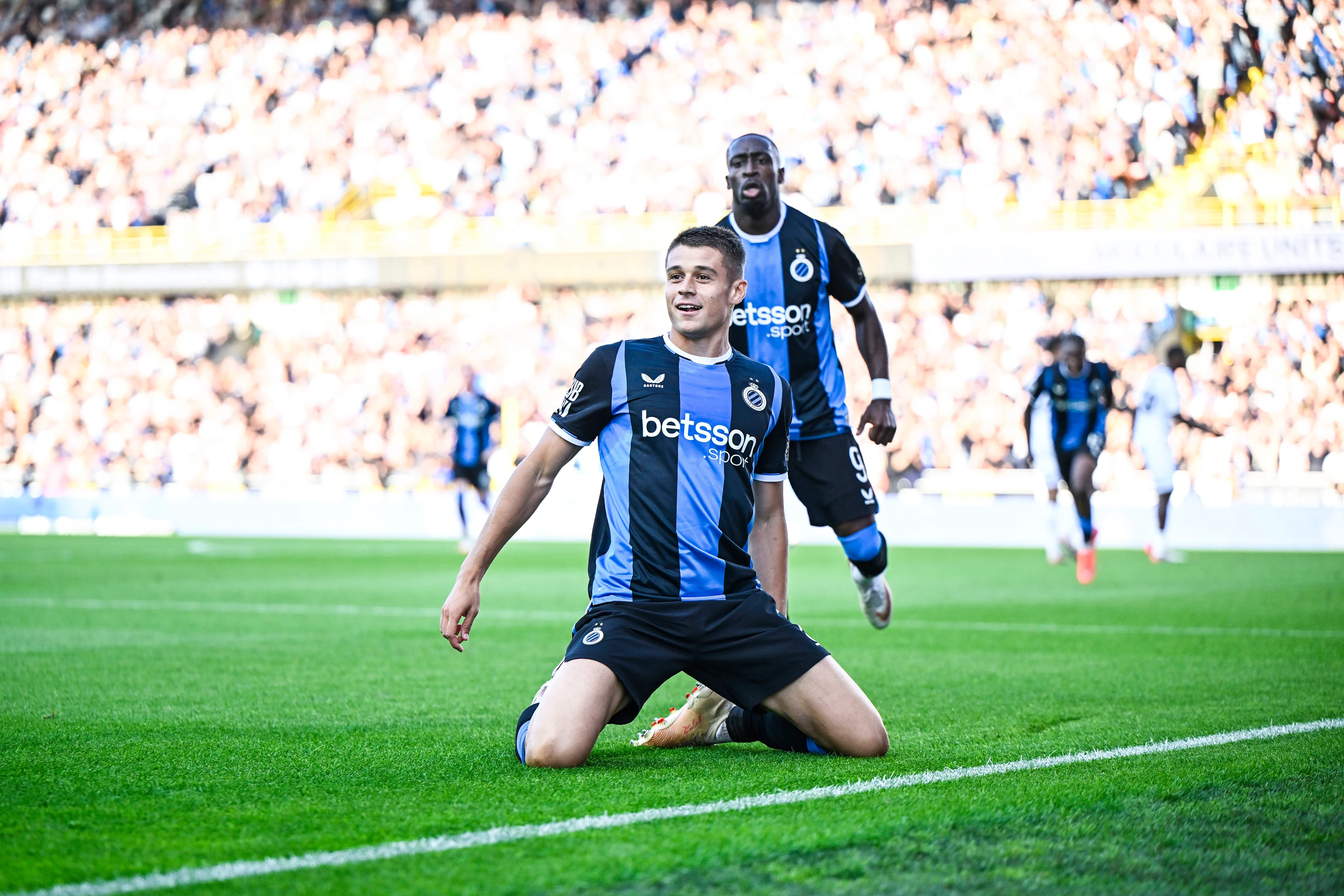 Club's Nicolo Tresoldi celebrates after scoring during a soccer match between Club Brugge and Cercle Brugge, Sunday 23 August 2026 in Brugge, on day 3 of the 2026-2027 'Jupiler Pro League' first division of the Belgian championship. BELGA PHOTO TOM GOYVAERT