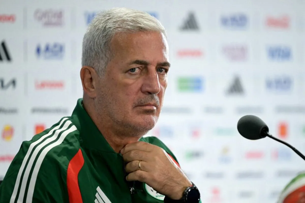 Algeria's Swiss head coach Vladimir Petkovic gives an MD-1 press conference at the Kansas City Stadium in Kansas City on June 26, 2026, on the eve of the 2026 World Cup Group J football match between Algeria and Austria. JUAN MABROMATA / AFP