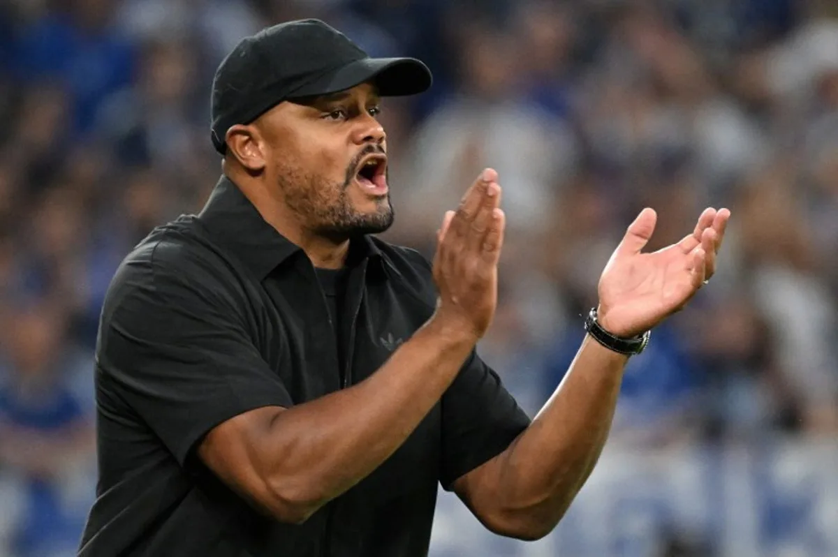 Bayern Munich's Belgian head coach Vincent Kompany reacts from the sidelines during the German first division Bundesliga football match between Schalke 04 and FC Bayern Munich in Gelsenkirchen, western Germany on September 5, 2026. UWE KRAFT / AFP