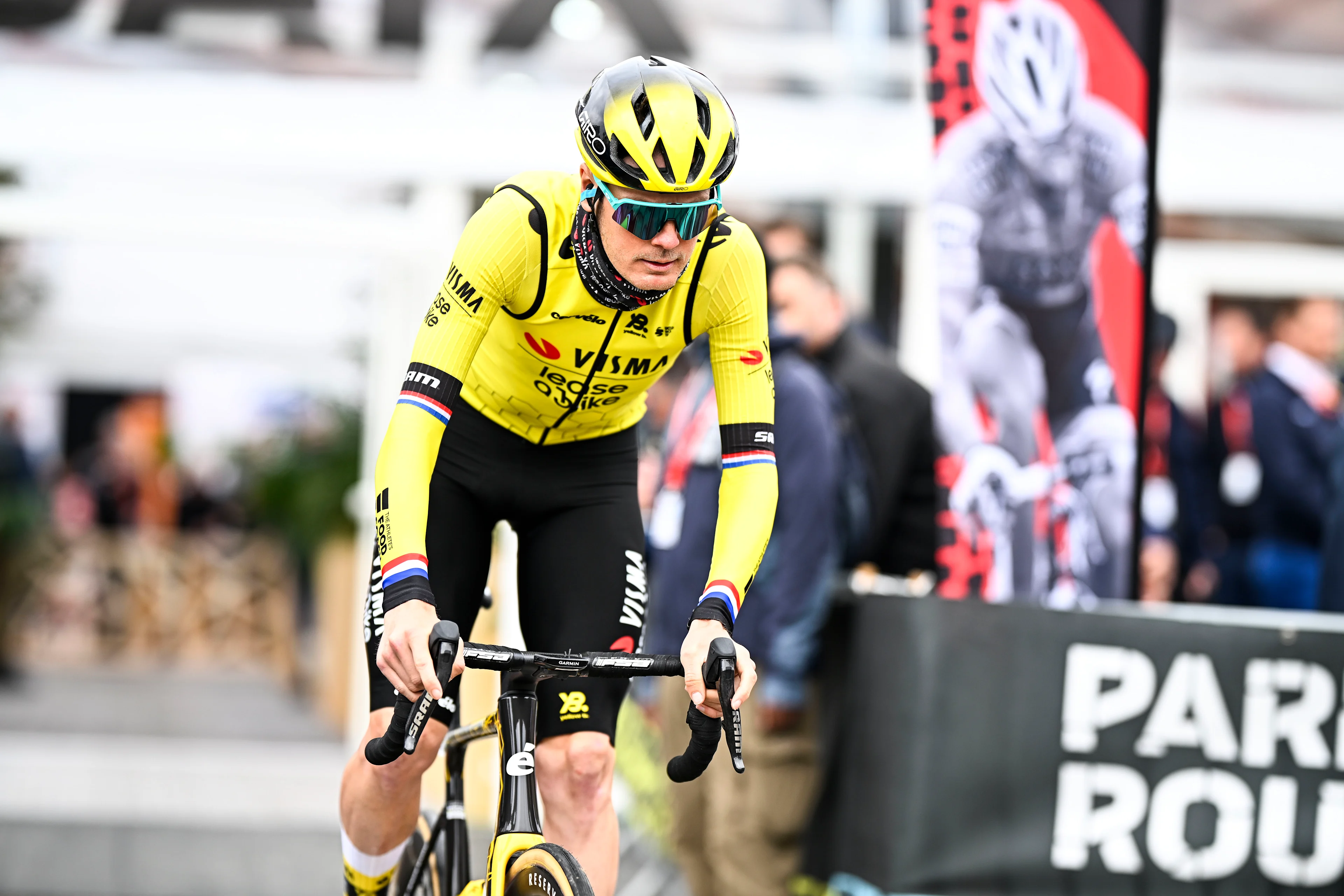Dutch Dylan Van Baarle of Team Visma-Lease a Bike pictured at the start of the men elite race of the 'Paris-Roubaix' one day cycling race, 259,2 km from Compiegne to Roubaix, France, on Sunday 13 April 2025. BELGA PHOTO JASPER JACOBS