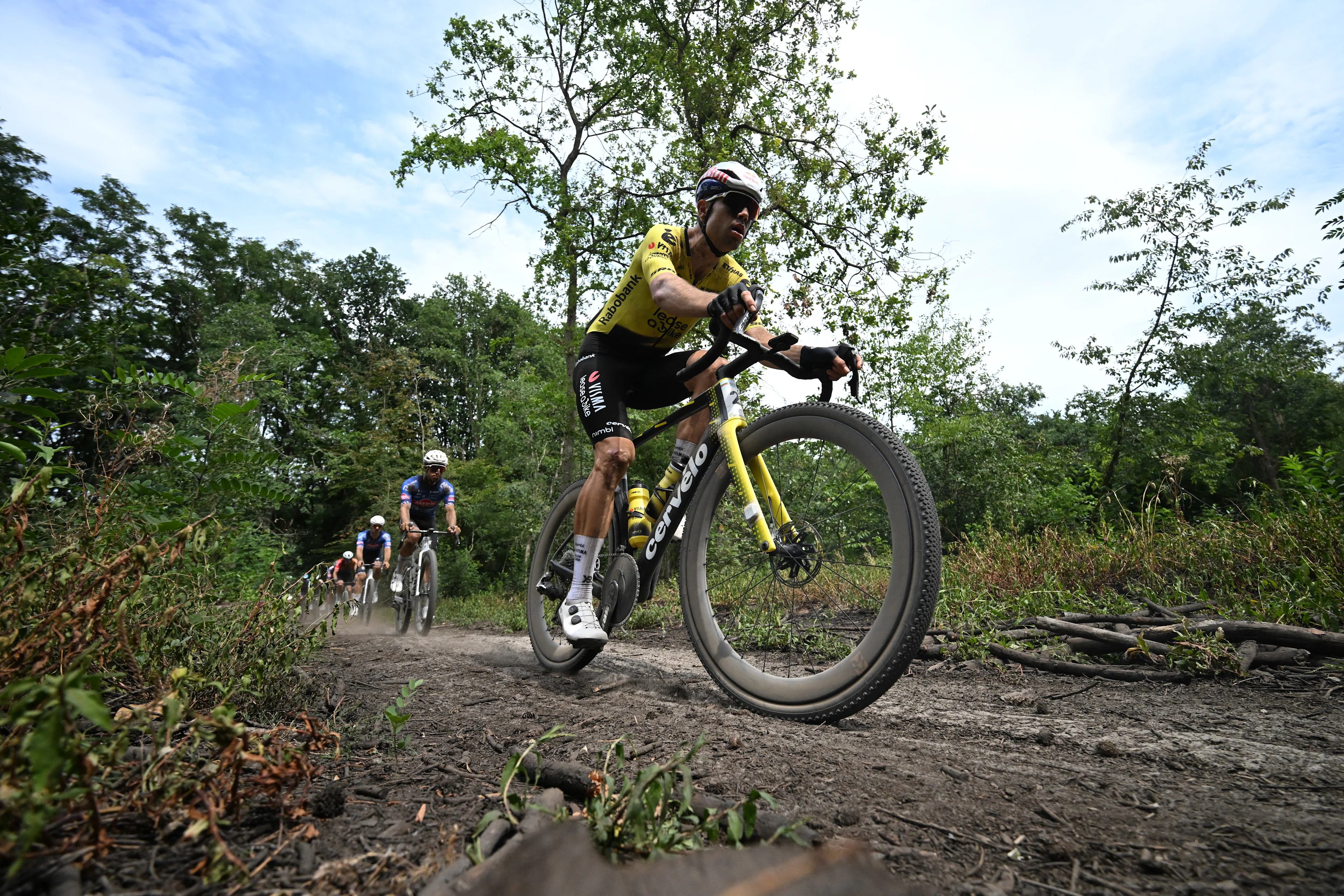 Belgian Wout van Aert of Team Visma-Lease a Bike pictured during the elite race at the Belgian Gravel Championships, Sunday 16 August 2026 in Grobbendonk. BELGA PHOTO ELIAS ROM