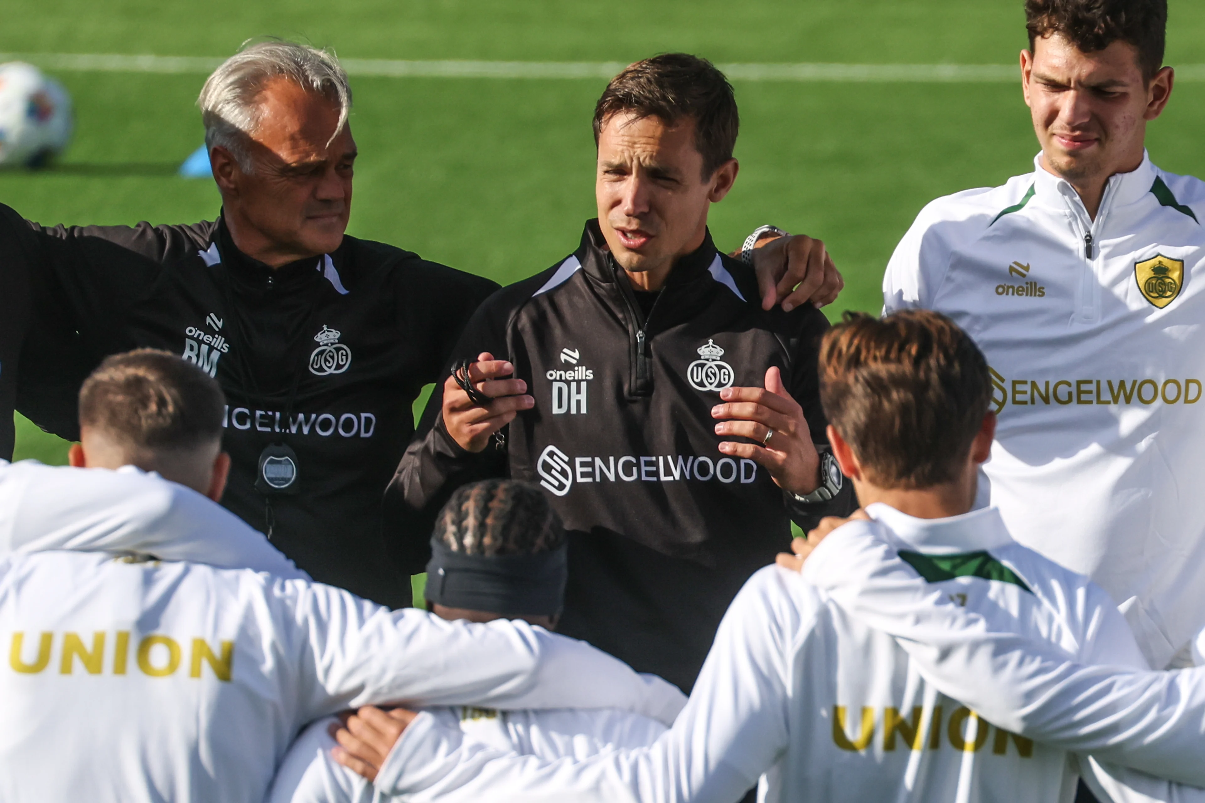 Union's head coach David Hubert (C) is pictured during a training session of Belgian soccer team Royale Union Saint-Gilloise in Bodo, Norway, on Monday 10 August 2026. The team prepares for tomorrow's match against Norwegian team FK Bodo/Glimt, the return leg in the third qualifying round for the UEFA Champions League tournament. BELGA PHOTO BRUNO FAHY