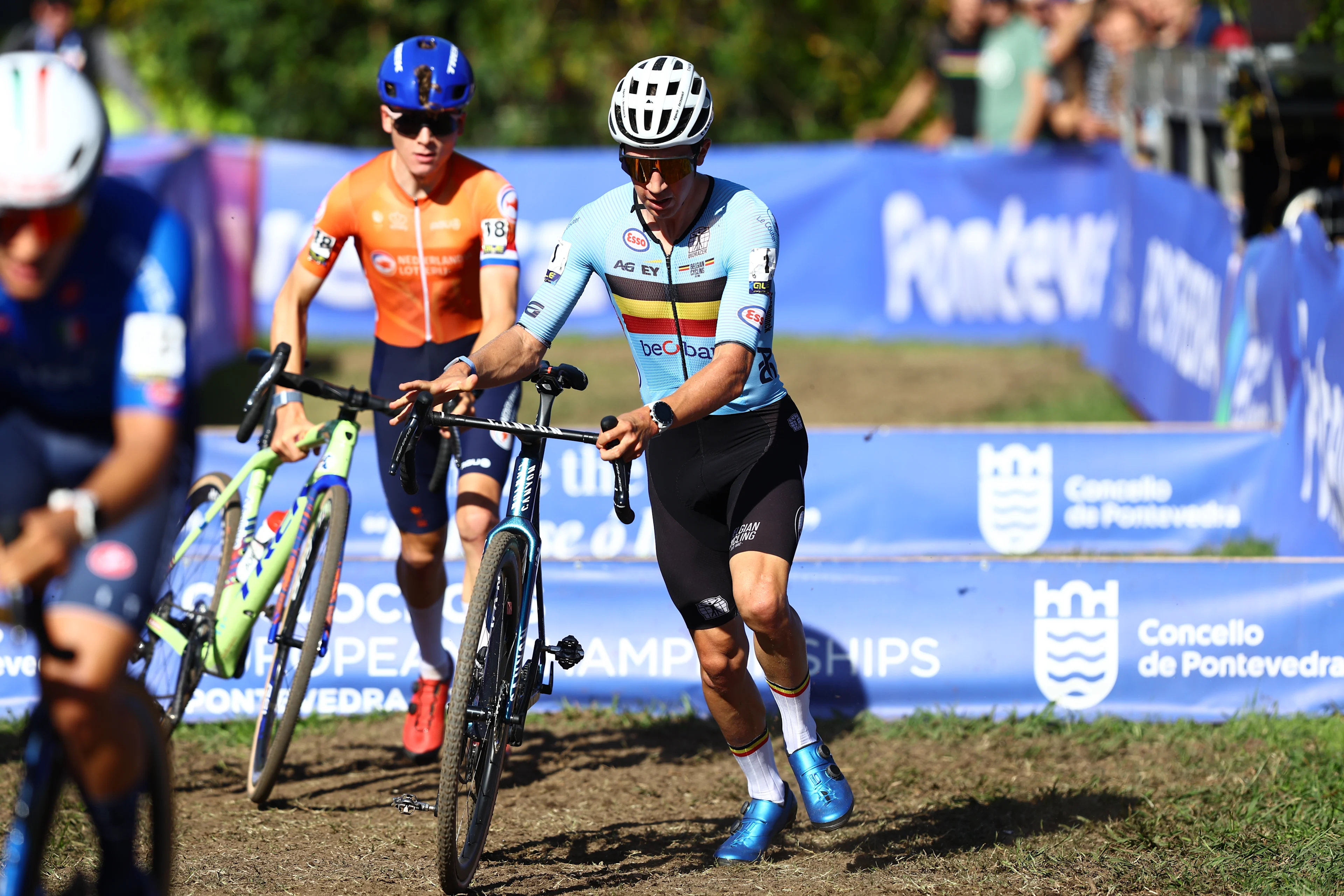 Belgian Jente Michels (C) pictured in action during the men U23 race at the European Championships cyclocross cycling in Pontevedra, Spain, Sunday 03 November 2024. BELGA PHOTO DAVID PINTENS