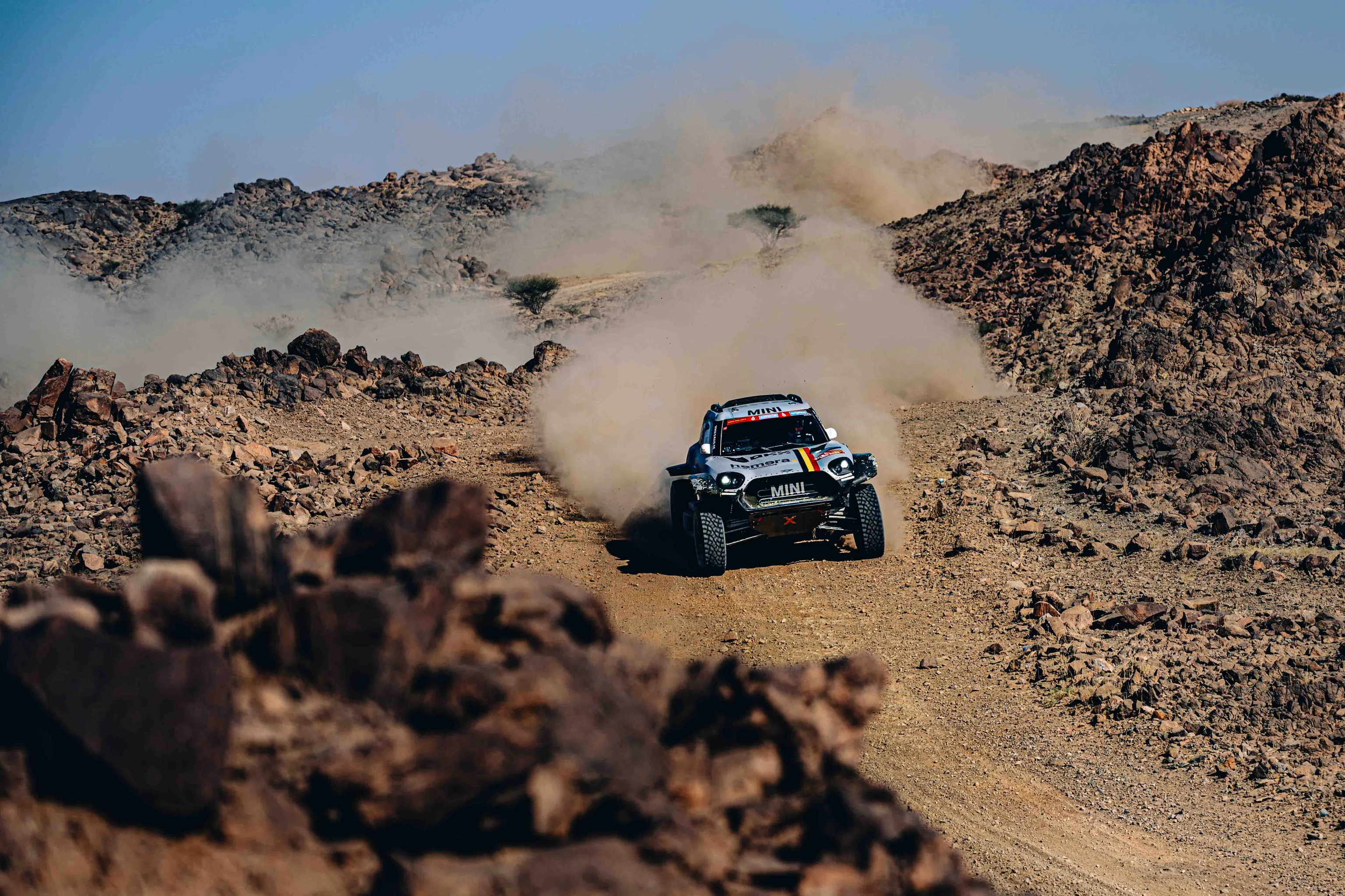 ATTENTION EDITORS - HAND OUT PICTURES - EDITORIAL USE ONLY - MANDATORY CREDIT:  SIMON BAUCHAU -   Hand out pictures dated from Sunday 05 January 2025, shows Guillaume de Mevius during the day stage of the 2025 Dakar rally race, in Saoudi Arabia.   *** Belga and Belga Editorial Board decline all responsibility regarding the content of this picture. *** PHOTO HAND OUT SIMON BAUCHAU