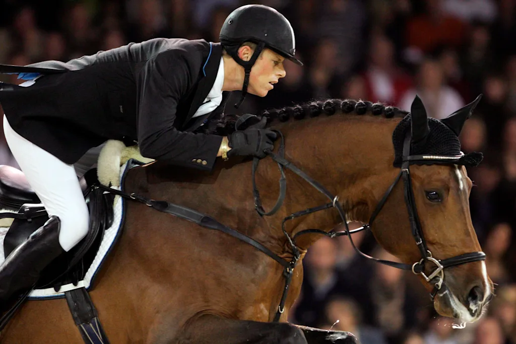20071230 - MECHELEN, BELGIUM: German German Max Kuhner and his horse Acantus GK in action during the World Cup jumping Memorial Eric Wauters, Sunday 30 December 2007 in Mechelen. Britain's William Whitaker and his horse Ariell won the competition, German Max Kuhner placed third. BELGA PHOTO JOHN THYS