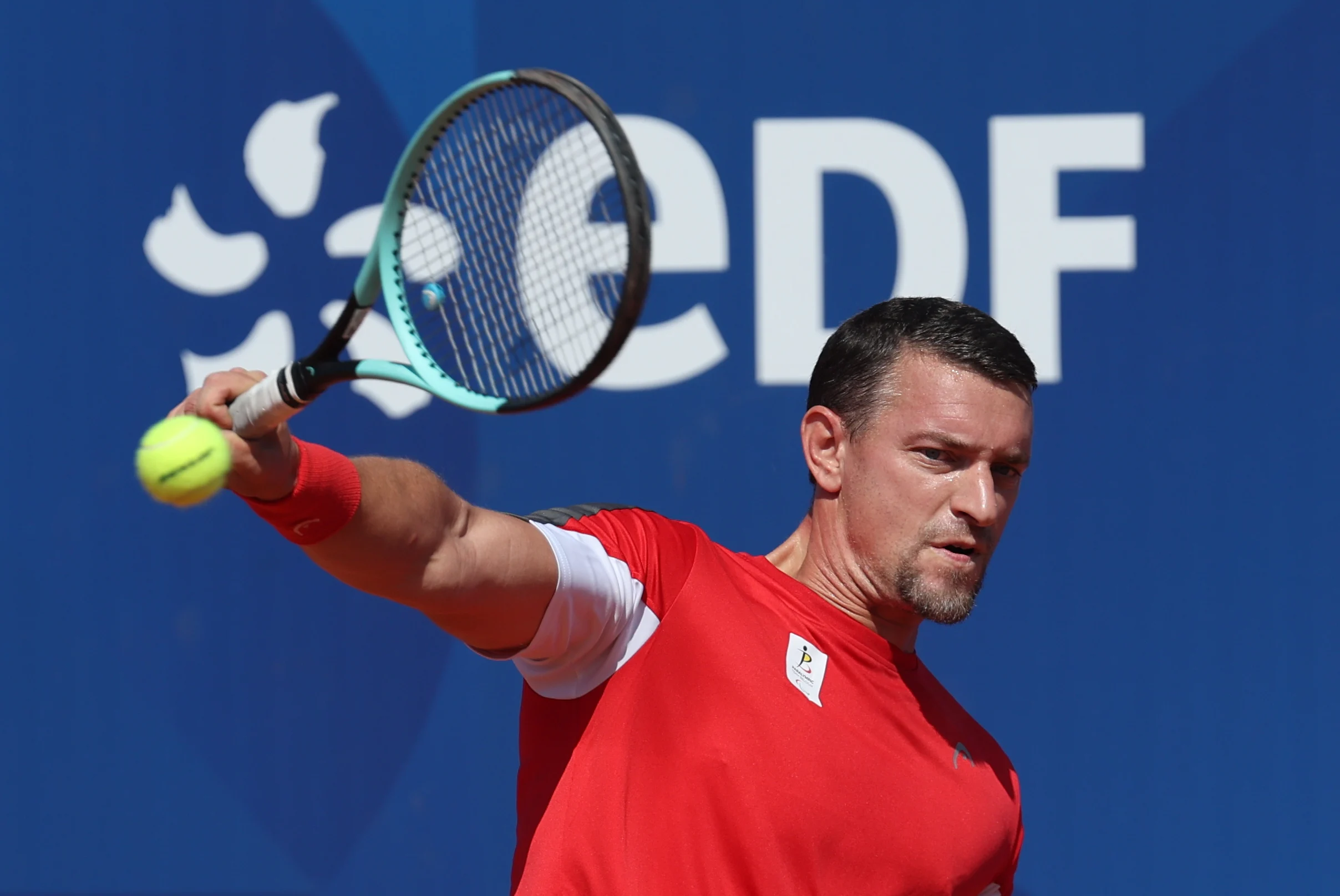 Belgian Joachim Gerard pictured in action during a game between Belgian Gerard and French Menguy, in the Men's Singles, 2nd round of the wheelchair tennis competition, on day 5 of the 2024 Summer Paralympic Games in Paris, France on Sunday 01 September 2024. The 17th Paralympics are taking place from 28 August to 8 September 2024 in Paris. BELGA PHOTO VIRGINIE LEFOUR