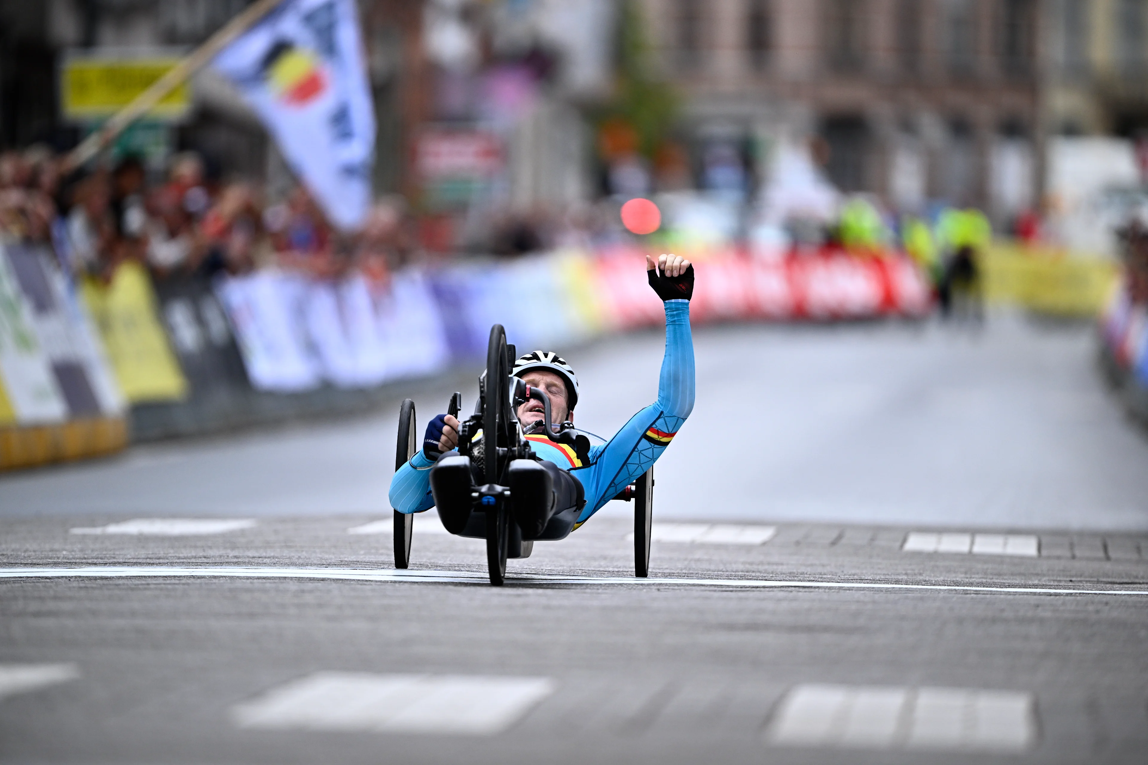 Belgium Marvin Odent (MH3) crosses the finish line of the road race at the UCI Para-cycling Road World Championships, Saturday 30 August 2025, in Ronse. The UCI Para-Cycling Road World Championships take place from 28 to 31 Augustus in Ronse. BELGA PHOTO JASPER JACOBS