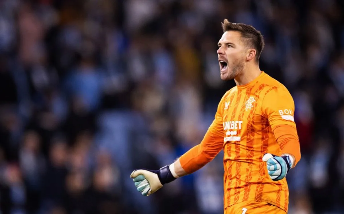 Glasgow Rangers' English goalkeeper #01 Jack Butland celebrates his team's win at the end of the UEFA Europa League football match between Malmoe FF and Rangers FC in Malmoe, Sweden on September 26, 2024. Rangers won the match 2-0. Andreas HILLERGREN / TT NEWS AGENCY / AFP