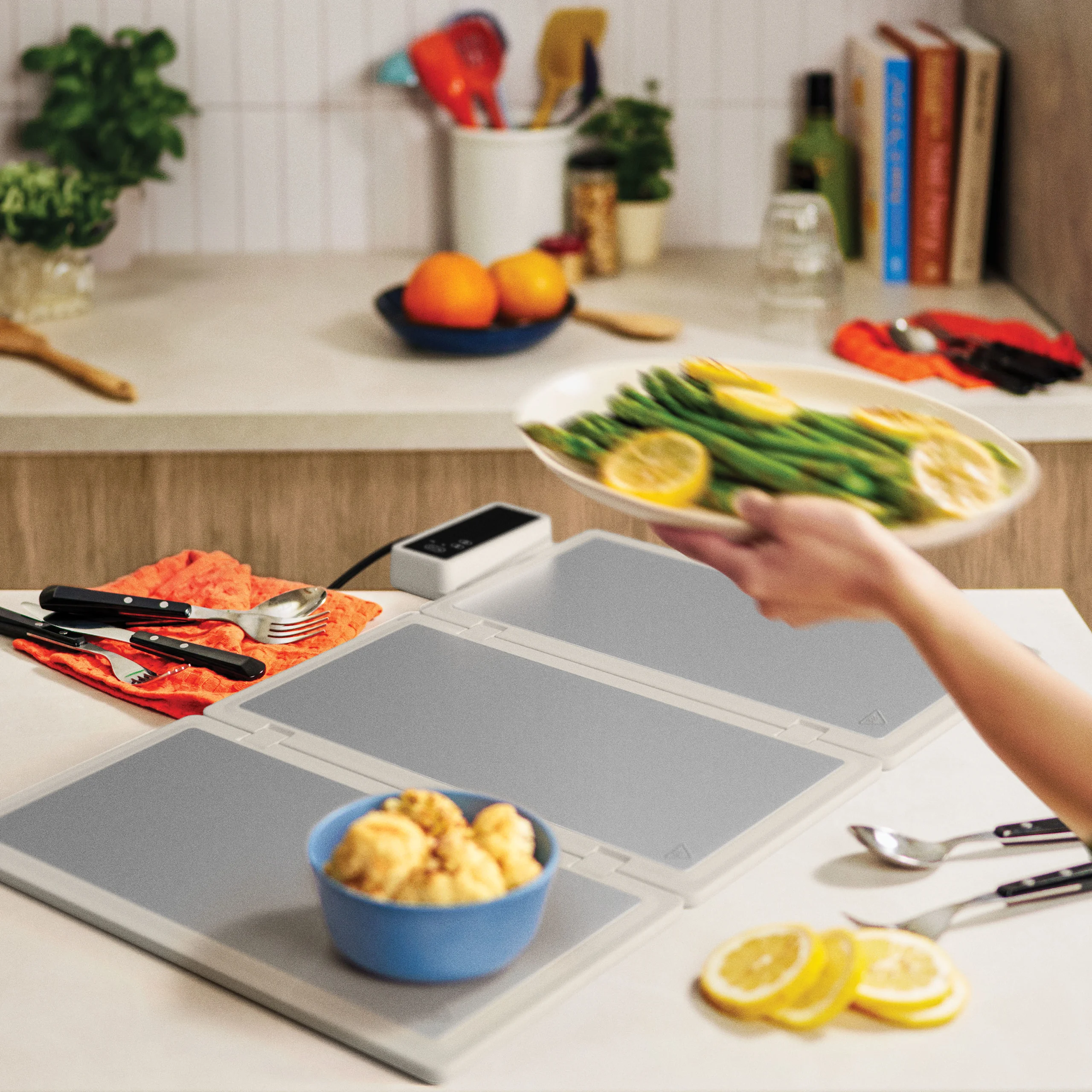 bella Fold & Store Warming Tray | Electric food warmer for parties