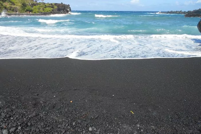 7 plages de sable noir 