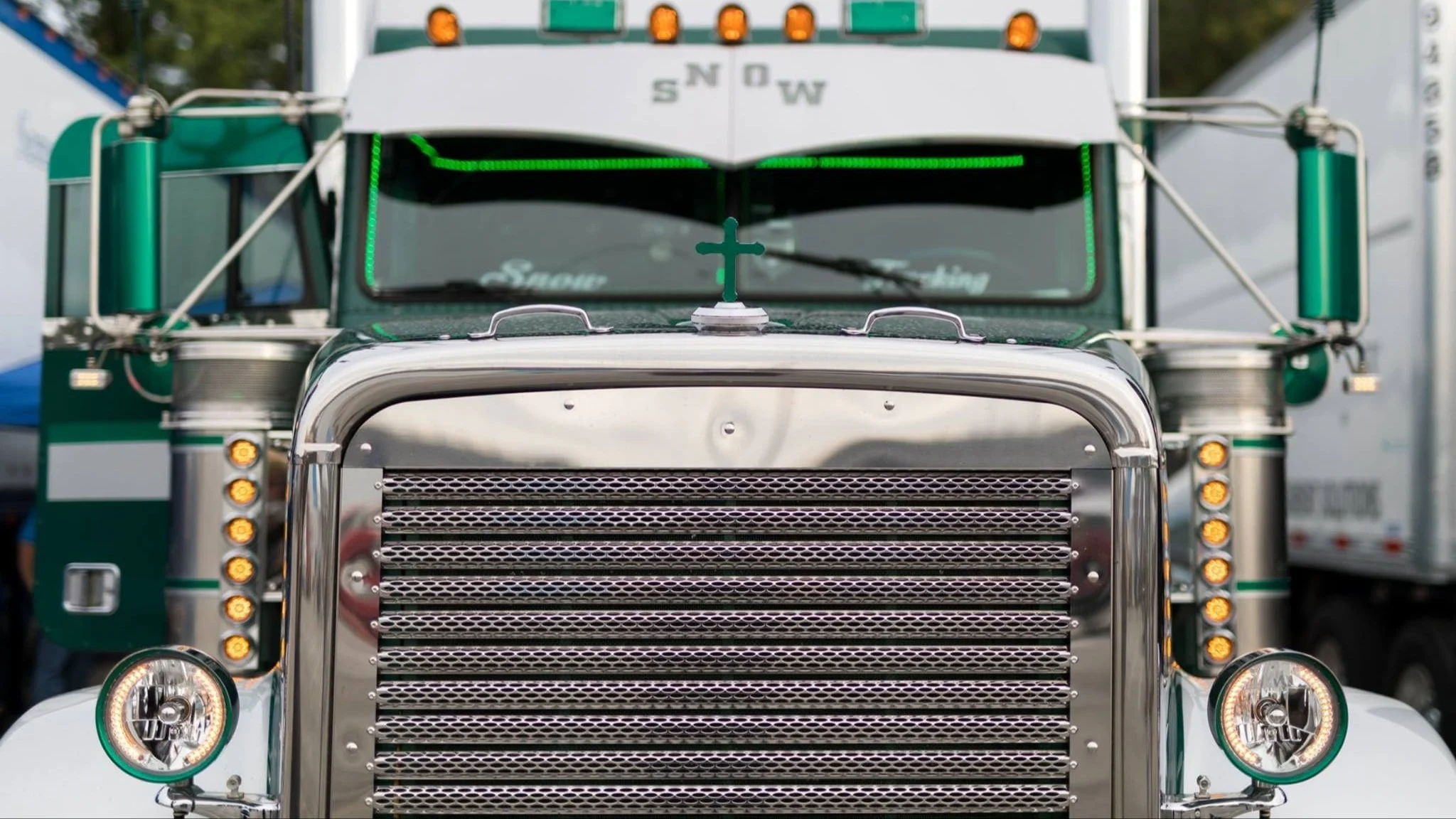 Front of a green truck.