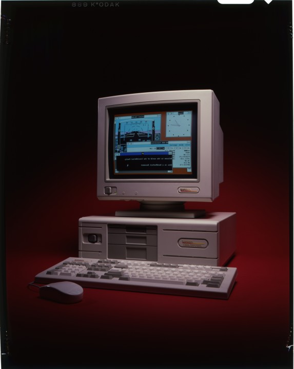 The Intel 386 received unprecedented acceptance in the marketplace. By the end of the year, more than 100 386-based products had been introduced and the microprocessor had more than 400 design wins. The first PC to use the new chip was the Compaq Deskpro 386, shown here. 