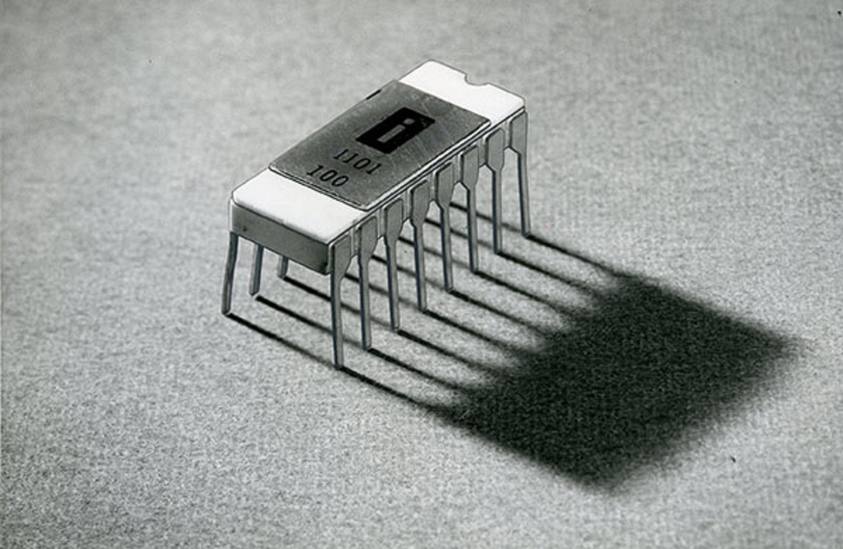 The silicon gate and metal-oxide semiconductor technologies introduced in the 1101 would dominate the microchip industry for decades.  