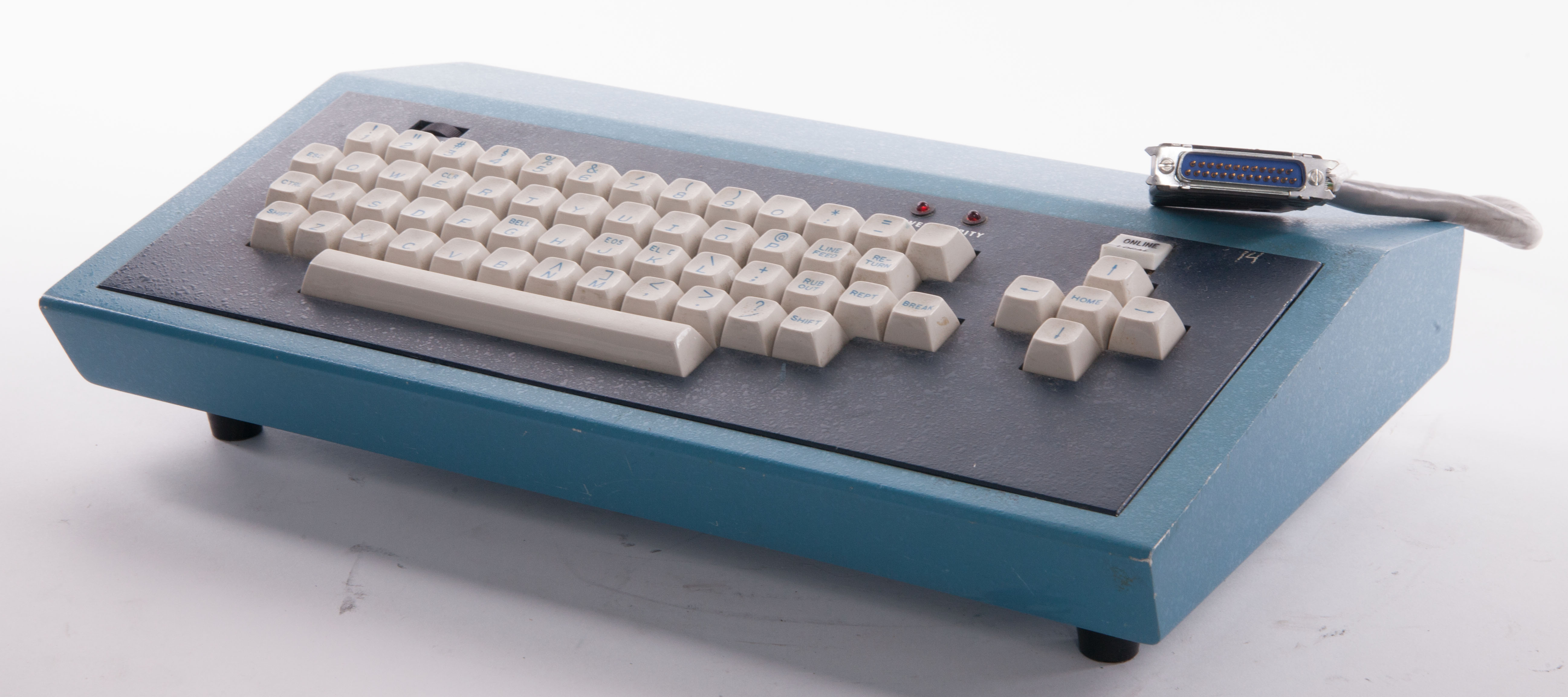 Intellecs featured their own keyboards and monitors as peripherals, one of the many reasons they were essentially desktop PCs before modern conceptions of that term had caught on. 