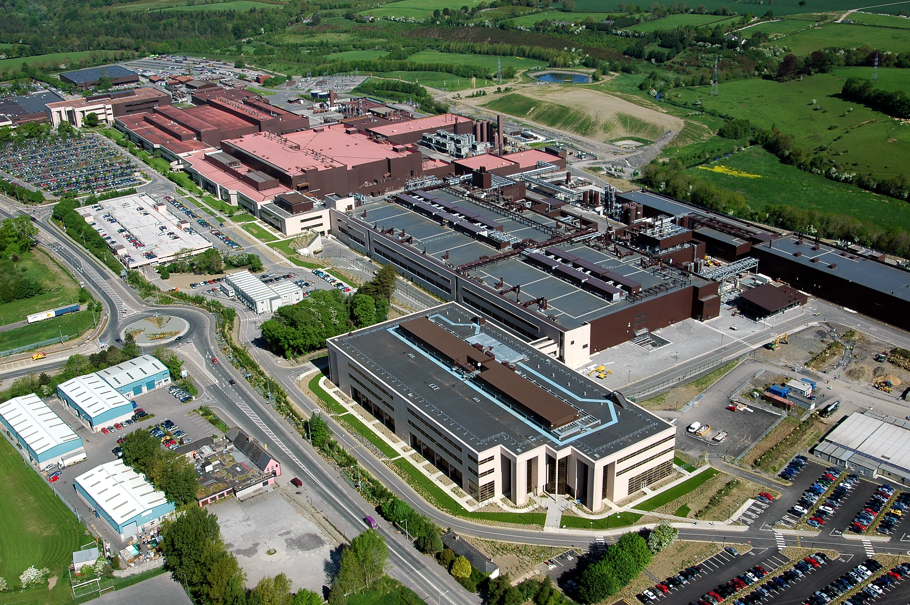 Intel had broken ground on its first fabrication facility in Leixlip in 1990, and by 2004 its performance had been more than sufficient to warrant the honor of being the first non-American Fab to produce chips on 300mm wafers. 
