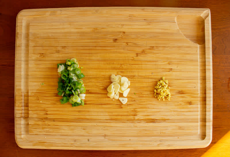 Green onions, garlic, and ginger