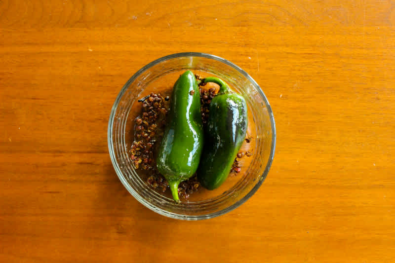 Peppers and peppercorns