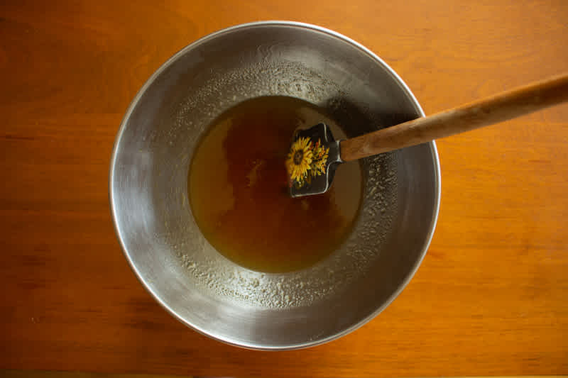 Syrup and peanut oil