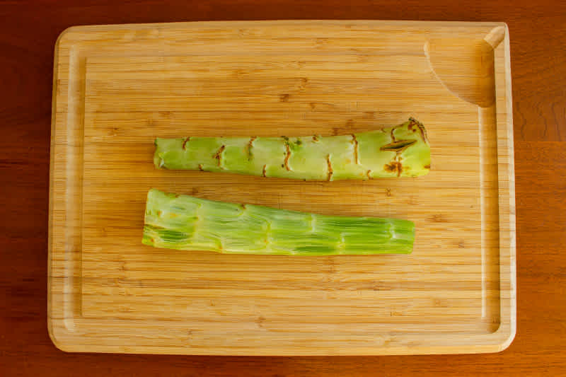 Peeled celtuce