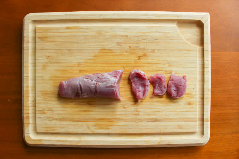 Sliced pork