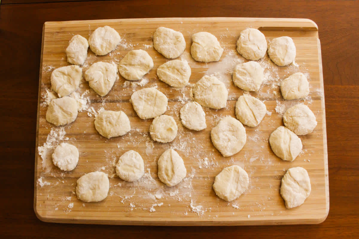 Dumpling wrapper pieces