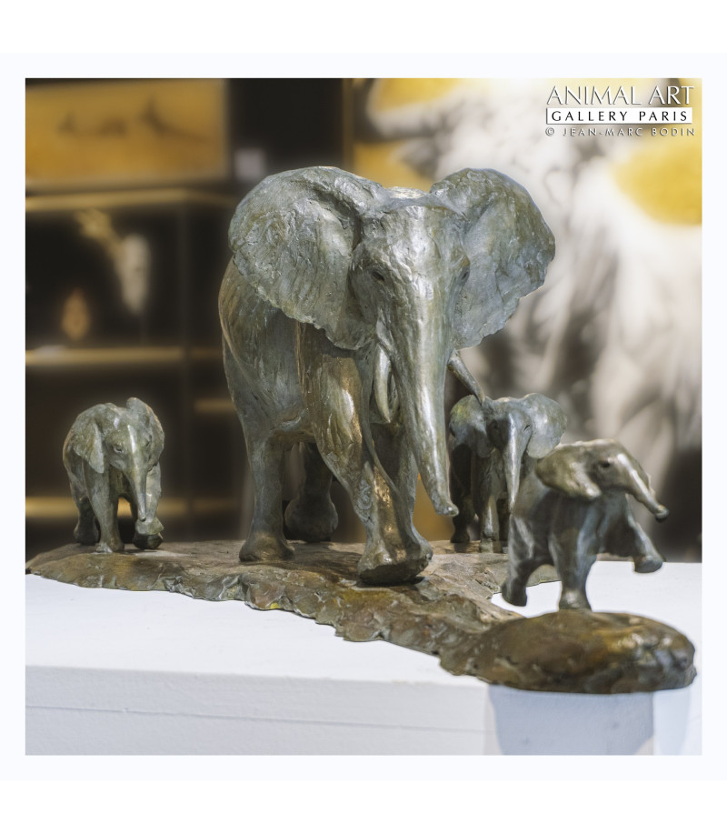 sculpture-bronze-elephants-aventi-bodin