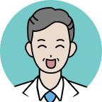 笑顔で満足そうな男性の薬剤師