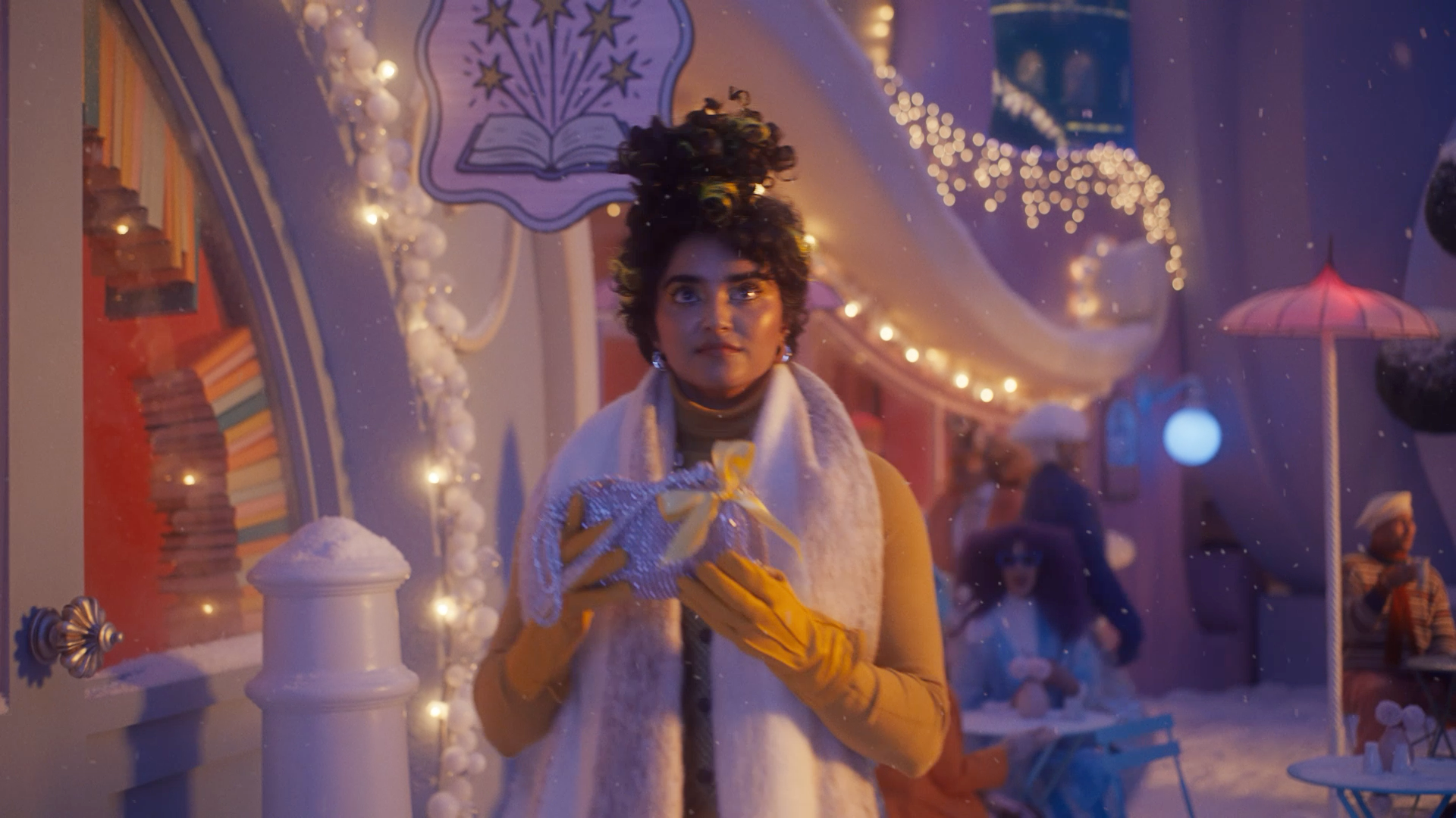 Grinch Delivers Longform-00-00-54-320