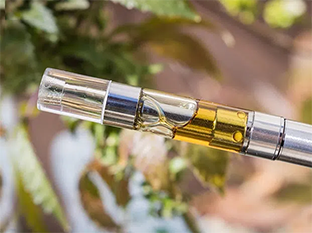 shop-vapes-cartridges-RISE-dispensary-Content-Feed.webp