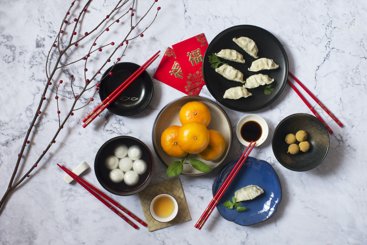 Chinese New Year 2018: Celebrations, Myths And Top 5 Traditional Foods  Served On New Year's Eve