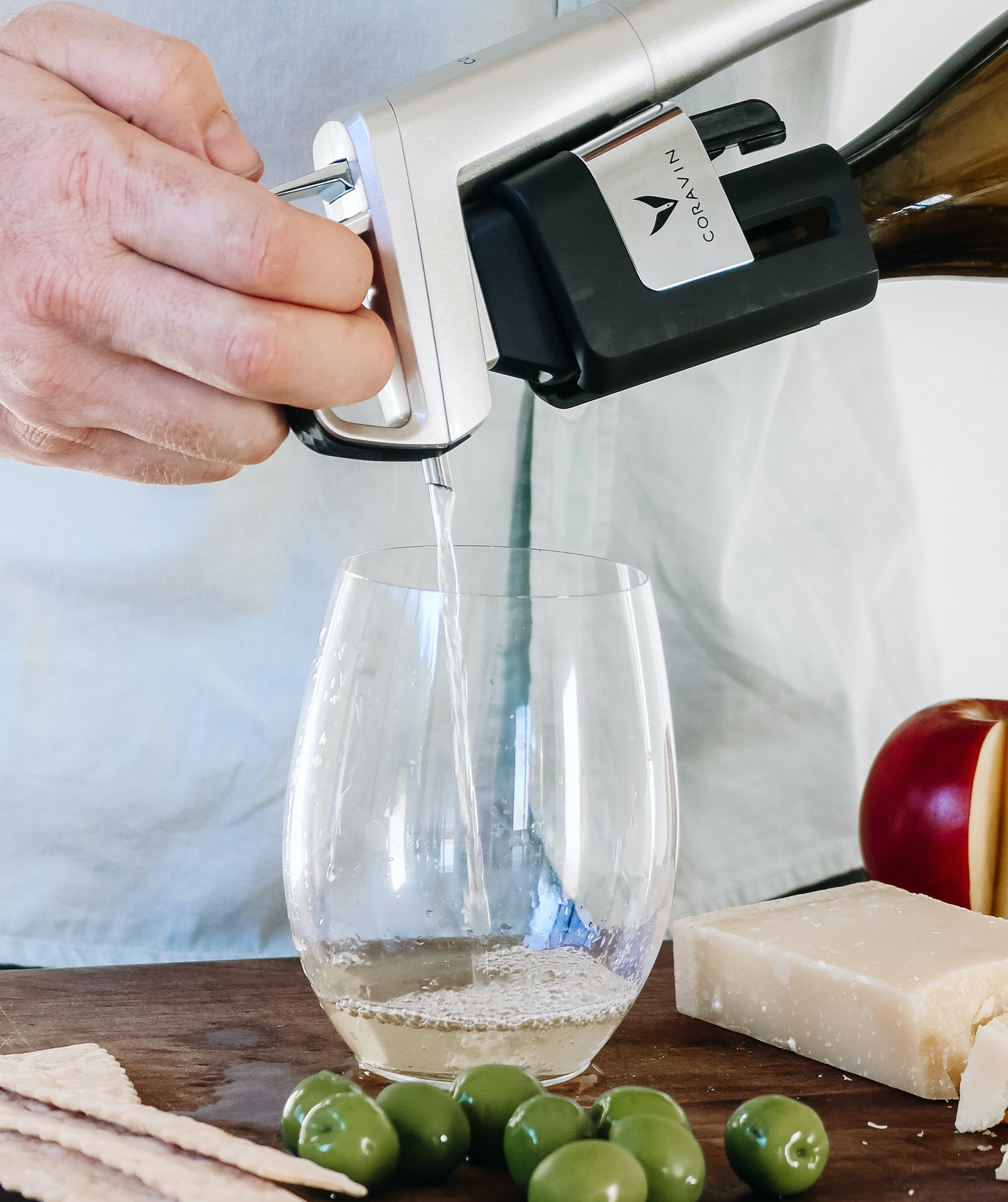 Tim Hollingsworth pours red with a coravin system