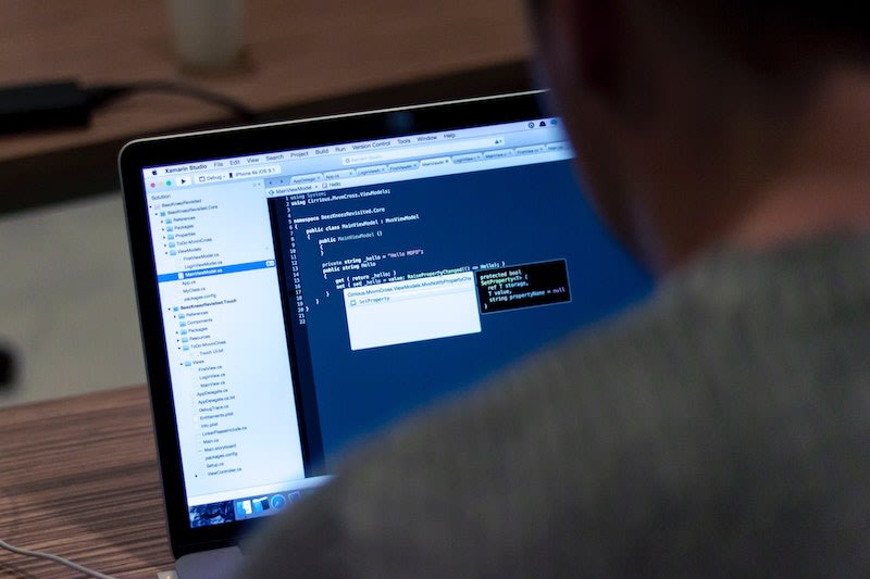 What are key considerations for businesses adopting Cloud Storage Solutions in 2021?