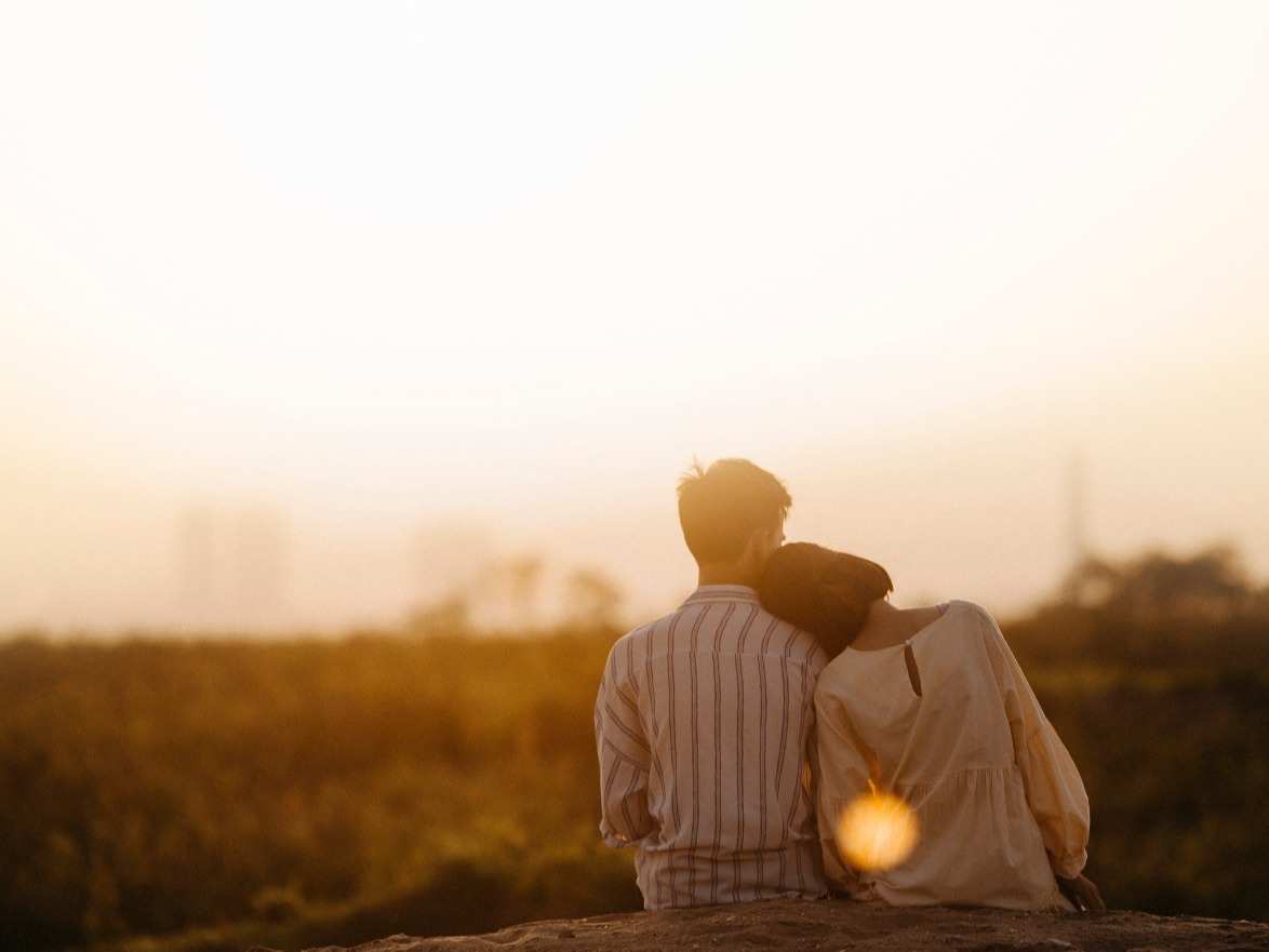 Finding Independence in a Relationship