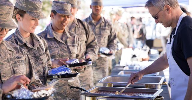 Serving Heroes | Gary Sinise Foundation