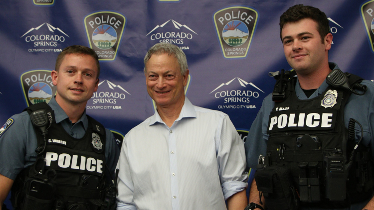 Gary Sinise Provides Dinner to Colorado Springs Police Department