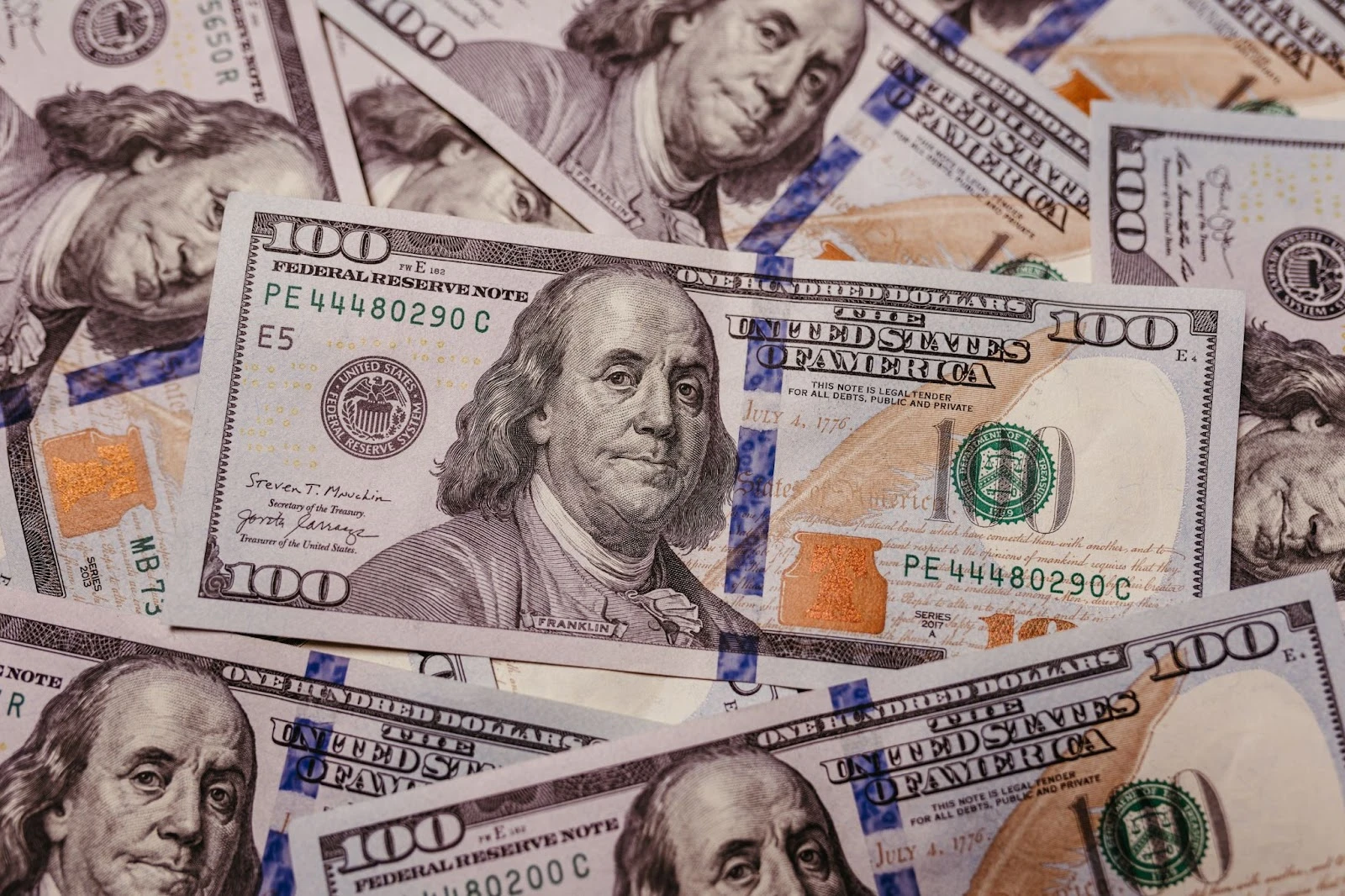 Además del dólar “cara chica”, desprecian a otro