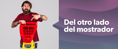 Hombre mirando el carrito con cara de sorpresa