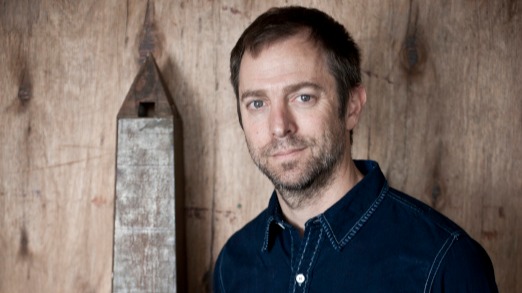 Leandro Erlich visita Casa Naranja