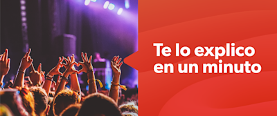 Manos en alto en un recital