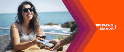 Con las vacaciones de verano llega la gran pregunta: ¿cómo conviene pagar los gastos propios de esta época del año?