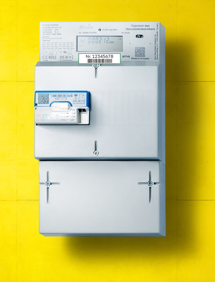 Intelligenter Stromzähler, ein Smart Meter, mit Zählernummer