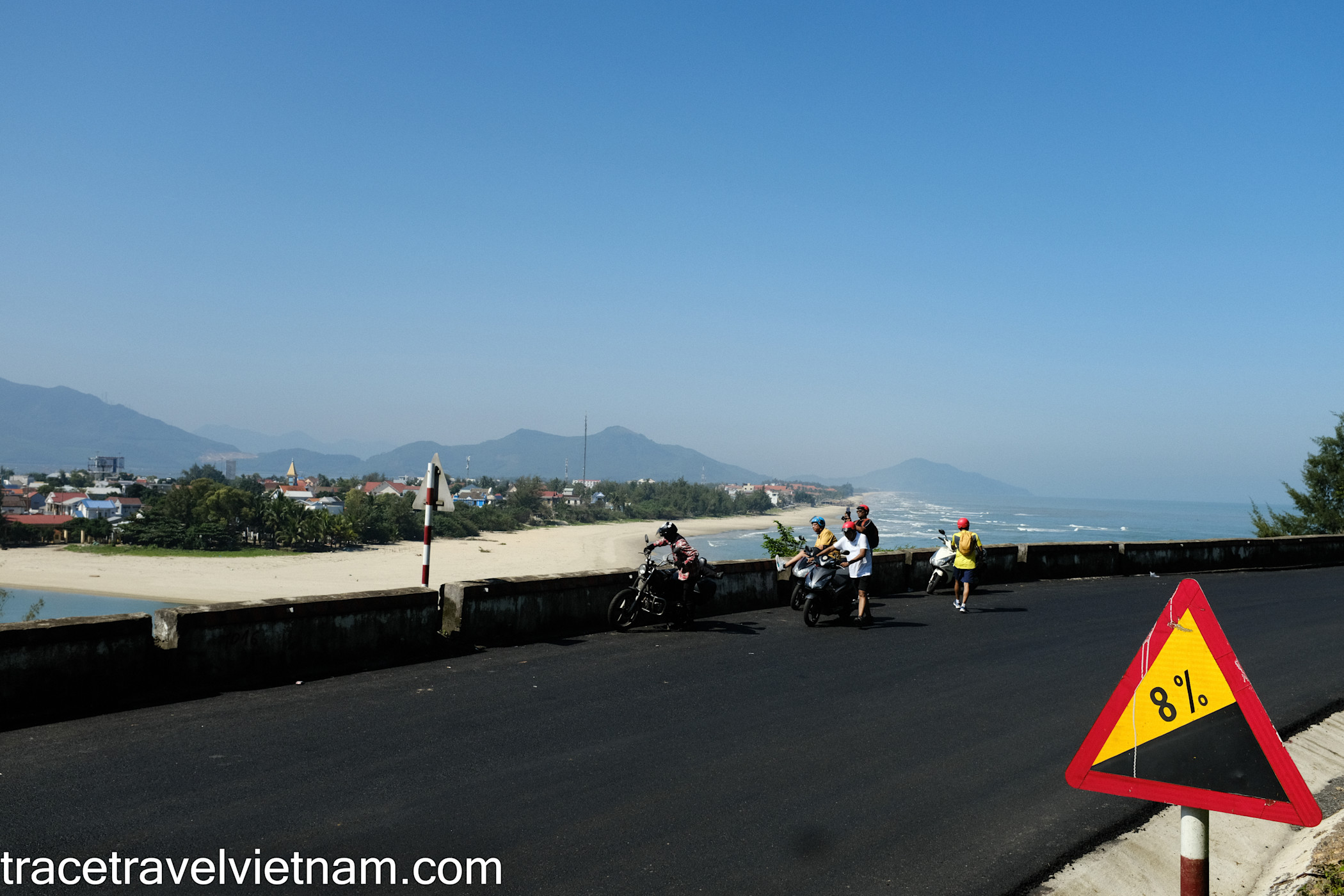 Hue to Hoi An by Motorbike