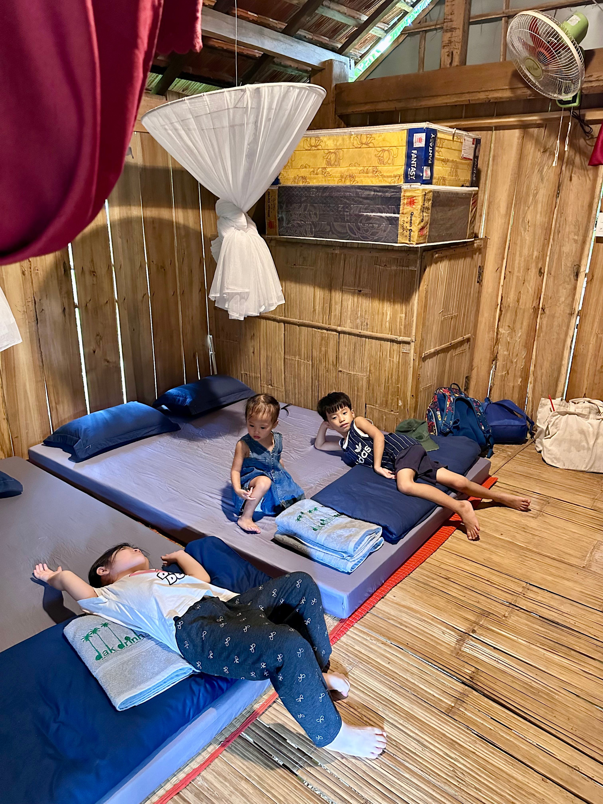 Thiết kế chưa có tên (10)