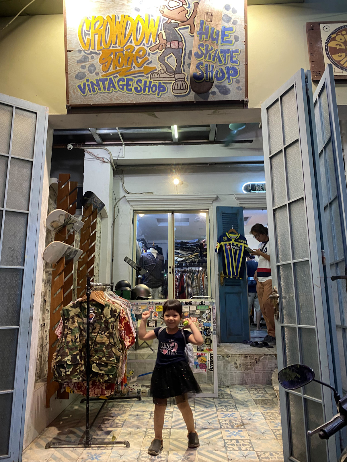 Secondhand hip-hop and skate clothing are also available