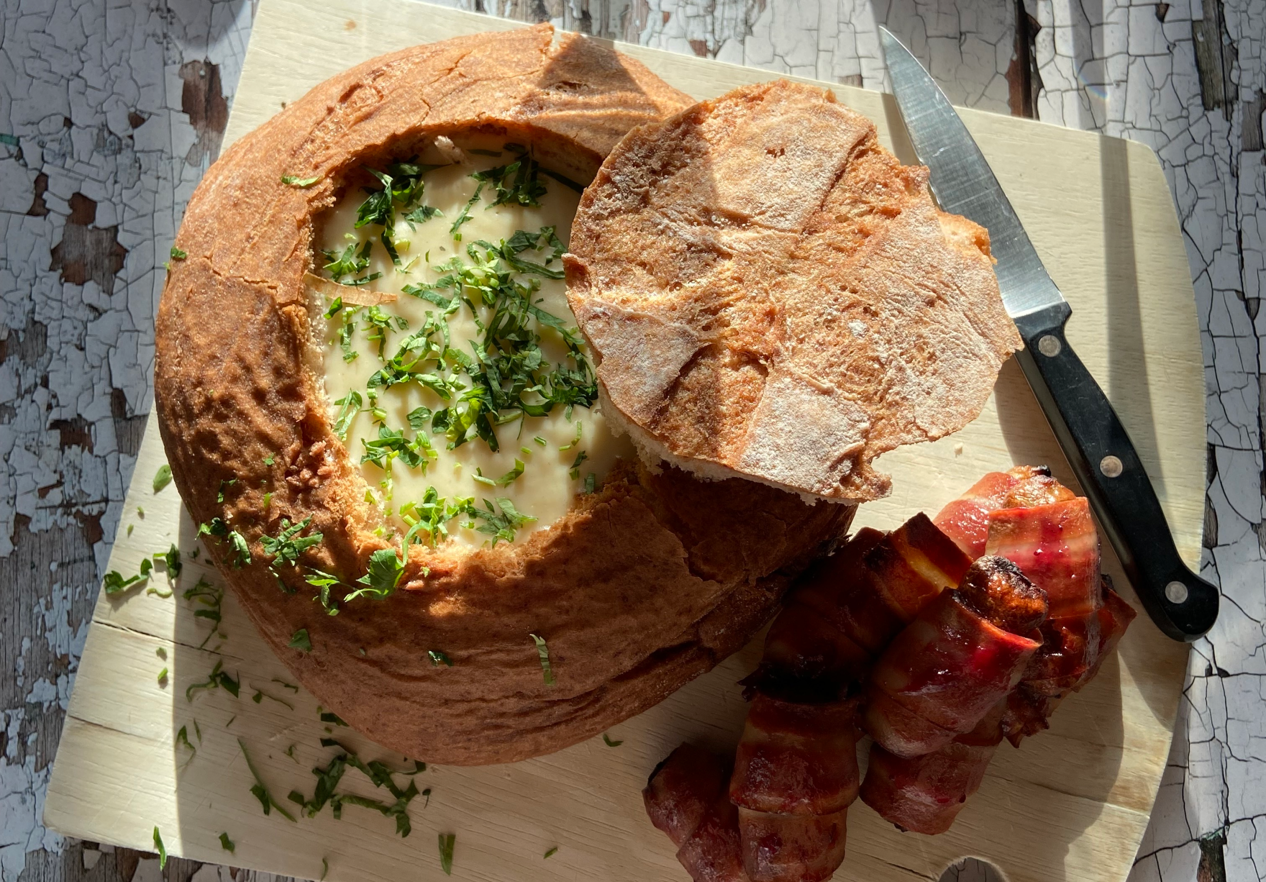 "Cheese" Fondue Bread Bowl
