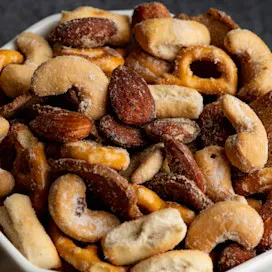 Product ingredient tiles - Snacking Nuts 1